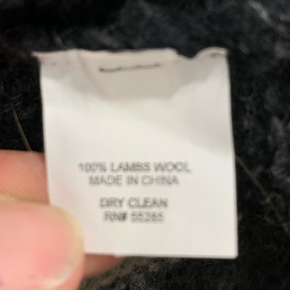 Express Lambs Wool Sweater - Picture 4 of 4